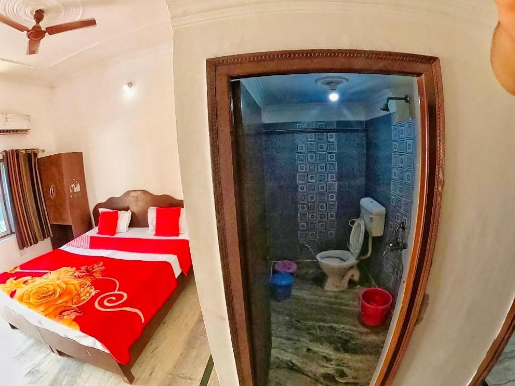 Backpackers Karma Home Stay 카주라호 외부 사진